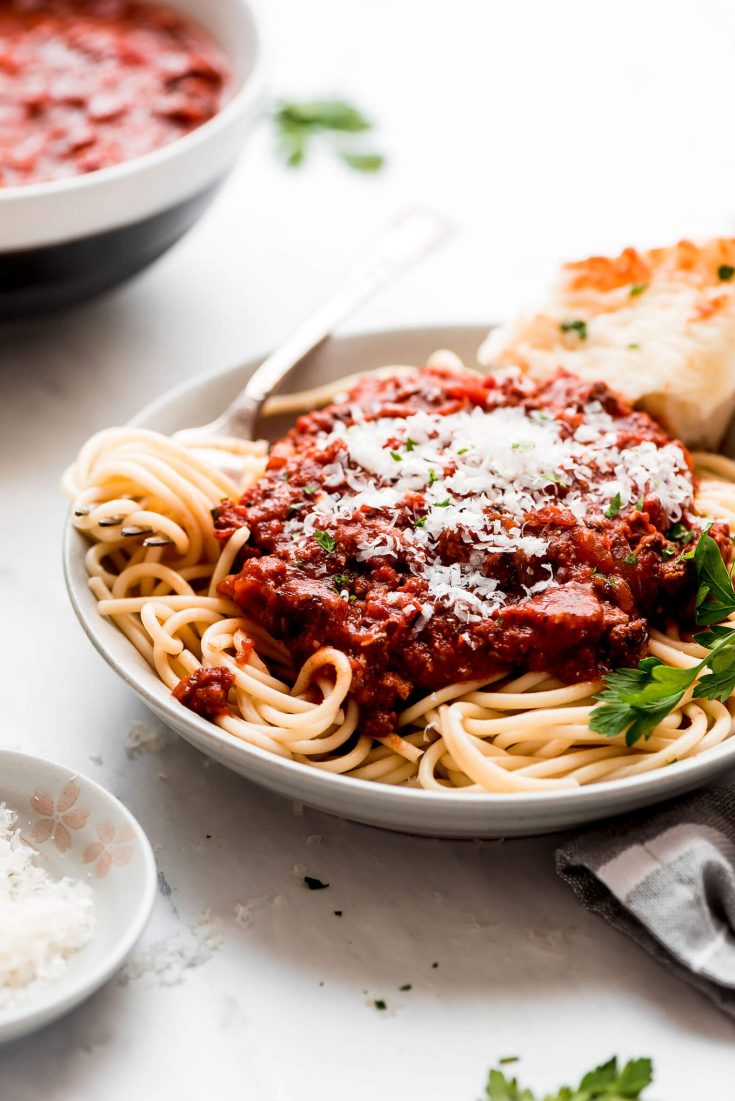 Slow Cooker Spaghetti Meat Sauce - Garnish & Glaze