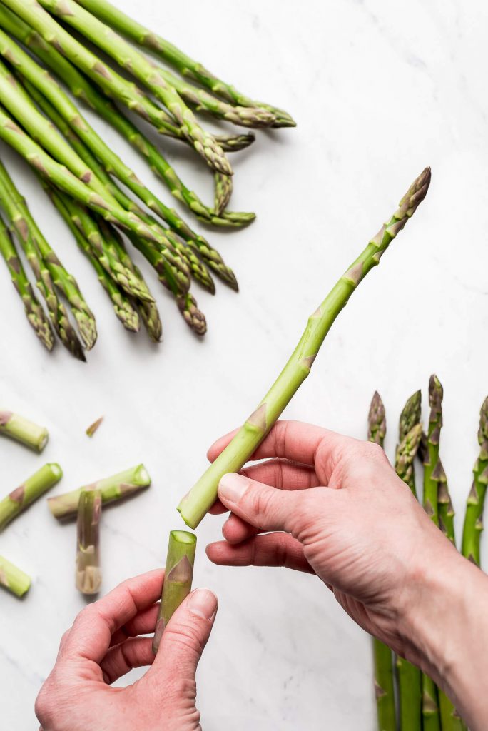 Quick and Easy Steamed Asparagus - Garnish & Glaze