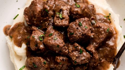 Easy beef tips 2025 and gravy instant pot